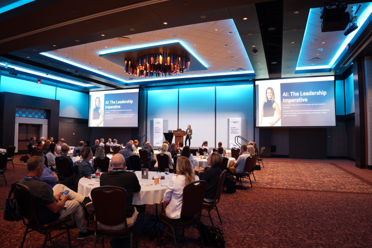 A full ballroom audience